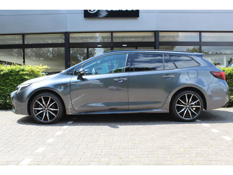 Toyota Corolla Touring Sports